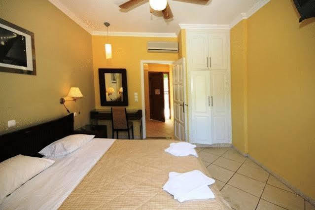 Bella Vista Hotel And Apartments パルガ エクステリア 写真